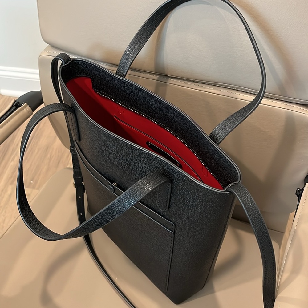 12-Hour Leather Tote